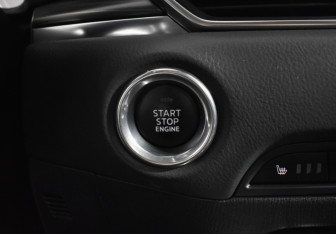 Подержанный автомобиль Mazda CX-5 2018 года (17 фото)