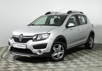 Подержанный автомобиль Renault Sandero 2017 года (1 фото)