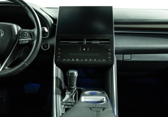 Подержанный автомобиль Toyota Avalon 2022 года (14 фото)