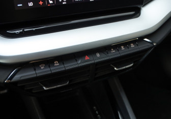 Подержанный автомобиль Skoda Octavia Liftback 2021 года (21 фото)