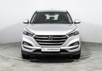 Подержанный автомобиль Hyundai Tucson 2015 года (2 фото)