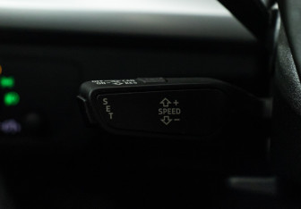 Подержанный автомобиль Audi Q5 2018 года (17 фото)