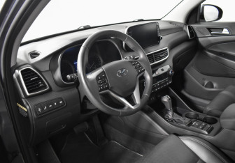 Подержанный автомобиль Hyundai Tucson 2018 года (9 фото)