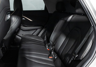 Подержанный автомобиль Omoda C5 2023 года (10 фото)