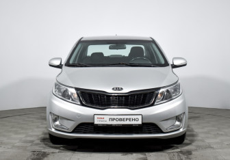 Подержанный автомобиль Kia Rio Sedan 2012 года (2 фото)