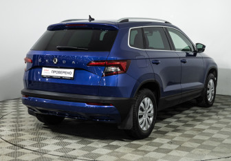 Подержанный автомобиль Skoda Karoq 2020 года (5 фото)