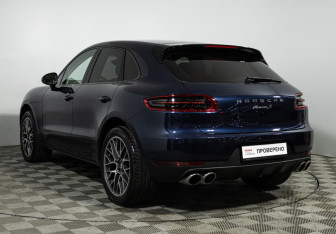 Подержанный автомобиль Porsche Macan 2015 года (7 фото)