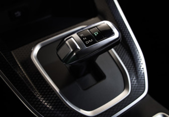 Подержанный автомобиль Haval M6 2023 года (16 фото)