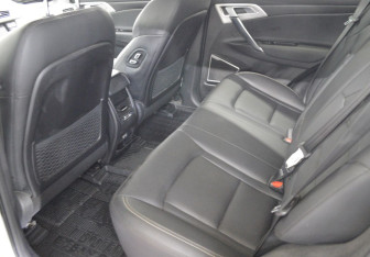 Подержанный автомобиль Geely Atlas 2021 года (11 фото)