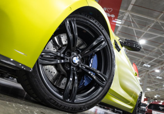 Подержанный автомобиль BMW M6 Coupe 2013 года (3 фото)