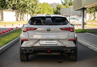 Подержанный автомобиль Changan UNI-T 2023 года (7 фото)