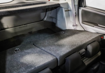 Подержанный автомобиль Suzuki SX4 Hatchback 2011 года (24 фото)