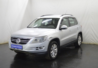 Подержанный автомобиль Volkswagen Tiguan 2010 года (1 фото)
