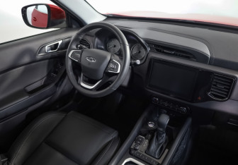 Подержанный автомобиль Chery Tiggo 4 2022 года (8 фото)