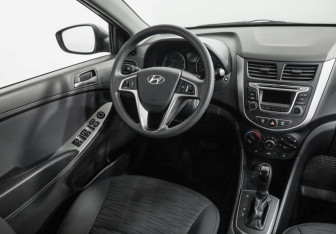 Подержанный автомобиль Hyundai Solaris Sedan 2016 года (4 фото)