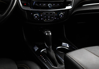 Подержанный автомобиль Chevrolet Traverse 2018 года (13 фото)