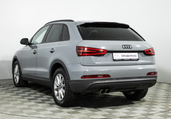 Подержанный автомобиль Audi Q3 2012 года (7 фото)