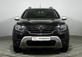 Подержанный автомобиль Renault Duster 2021 года (2 фото)