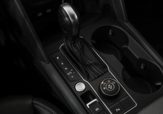Подержанный автомобиль Volkswagen Teramont 2021 года (18 фото)