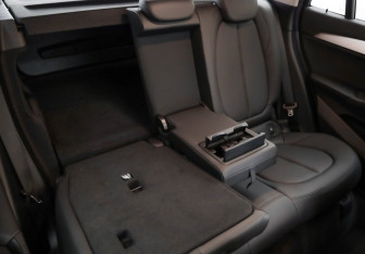 Подержанный автомобиль BMW X1 2019 года (31 фото)