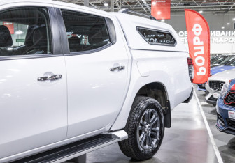 Подержанный автомобиль Mitsubishi L200 2021 года (5 фото)