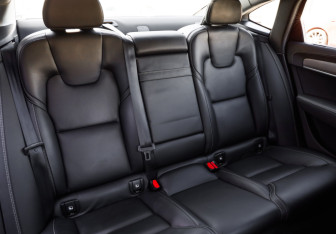 Подержанный автомобиль Volvo S90 2021 года (28 фото)