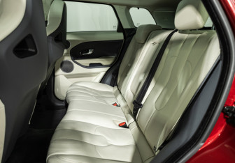 Подержанный автомобиль Land Rover Range Rover Evoque 2013 года (10 фото)
