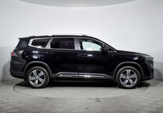 Подержанный автомобиль Geely Okavango 2024 года (4 фото)