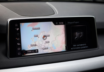 Подержанный автомобиль BMW X5 2017 года (18 фото)