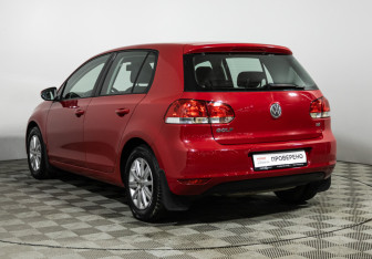 Подержанный автомобиль Volkswagen Golf Hatchback 2012 года (7 фото)