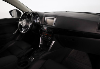 Подержанный автомобиль Mazda CX-5 2012 года (11 фото)