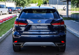 Подержанный автомобиль Lexus RX 2019 года (6 фото)
