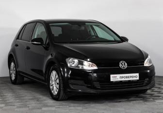Подержанный автомобиль Volkswagen Golf Hatchback 2013 года (3 фото)