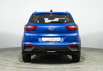 Подержанный автомобиль Hyundai Creta 2017 года (6 фото)