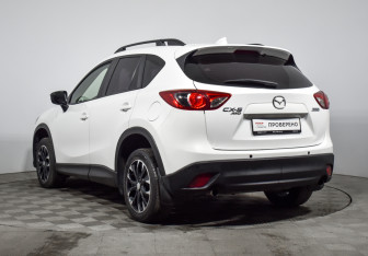Подержанный автомобиль Mazda CX-5 2016 года (7 фото)