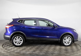 Подержанный автомобиль Nissan Qashqai 2016 года (4 фото)
