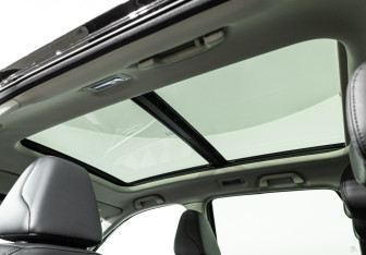 Подержанный автомобиль Haval F7 2023 года (15 фото)