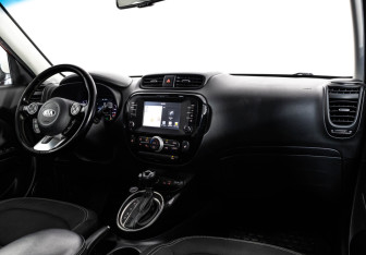 Подержанный автомобиль Kia Soul 2018 года (10 фото)