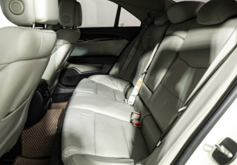 Подержанный автомобиль Cadillac ATS Sedan 2013 года (10 фото)