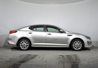 Подержанный автомобиль Kia Optima Sedan 2014 года (4 фото)