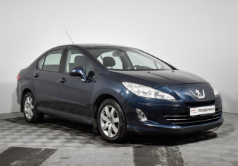 Подержанный автомобиль Peugeot 408 2013 года (3 фото)