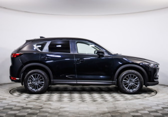 Подержанный автомобиль Mazda CX-5 2021 года (4 фото)