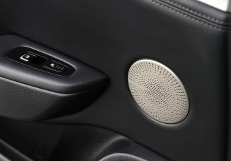 Подержанный автомобиль Kia Stinger 2018 года (15 фото)