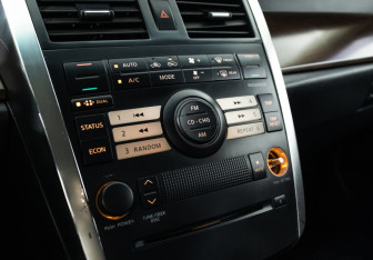 Подержанный автомобиль Nissan Teana 2007 года (17 фото)