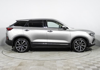 Подержанный автомобиль FAW Bestune T77 2024 года (4 фото)