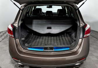 Подержанный автомобиль Nissan Murano Suv 2015 года (21 фото)