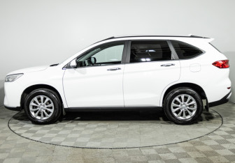 Подержанный автомобиль Haval M6 2023 года (8 фото)