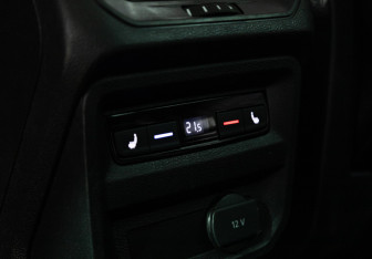 Подержанный автомобиль Volkswagen Tiguan 2017 года (23 фото)