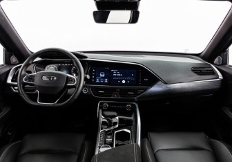 Подержанный автомобиль Geely Tugella 2024 года (12 фото)