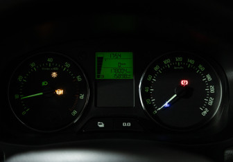 Подержанный автомобиль Skoda Fabia Wagon 2013 года (12 фото)